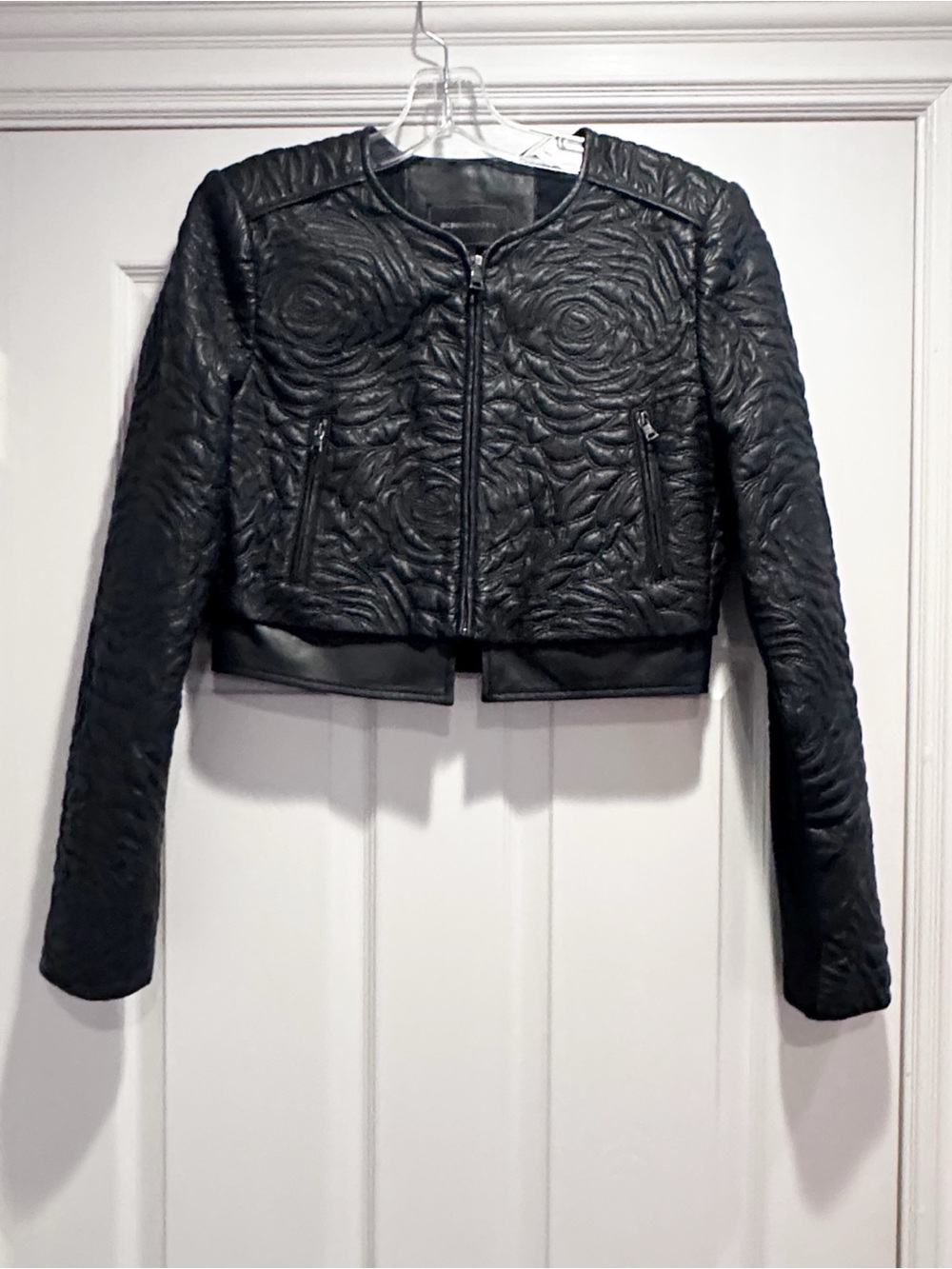 BCBG MaxAzria DUKE Cropped Faux Leather Jacket Embossed Rose Pattern MEDIUM - Picture 16 of 16